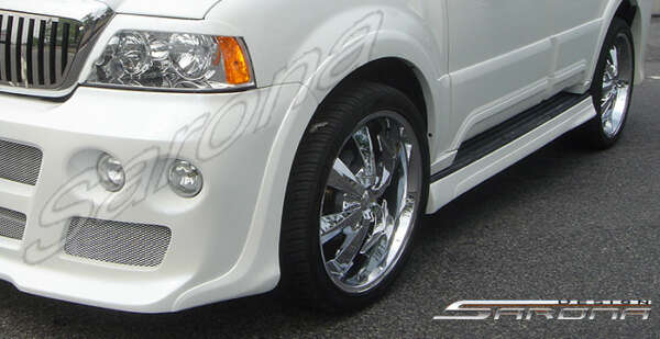 2003-2006 Lincoln Navigator Side Skirts