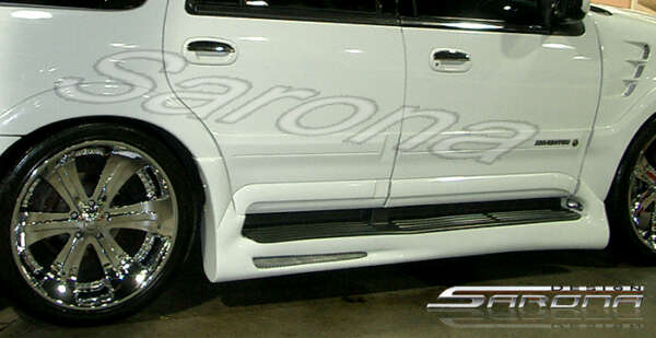 2000-2002 Lincoln Navigator Side Skirts