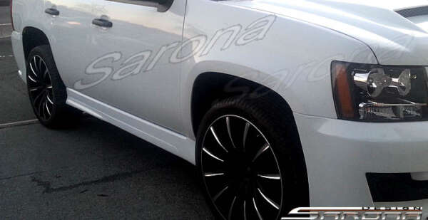 2007-2013 Chevrolet Tahoe Side Skirts