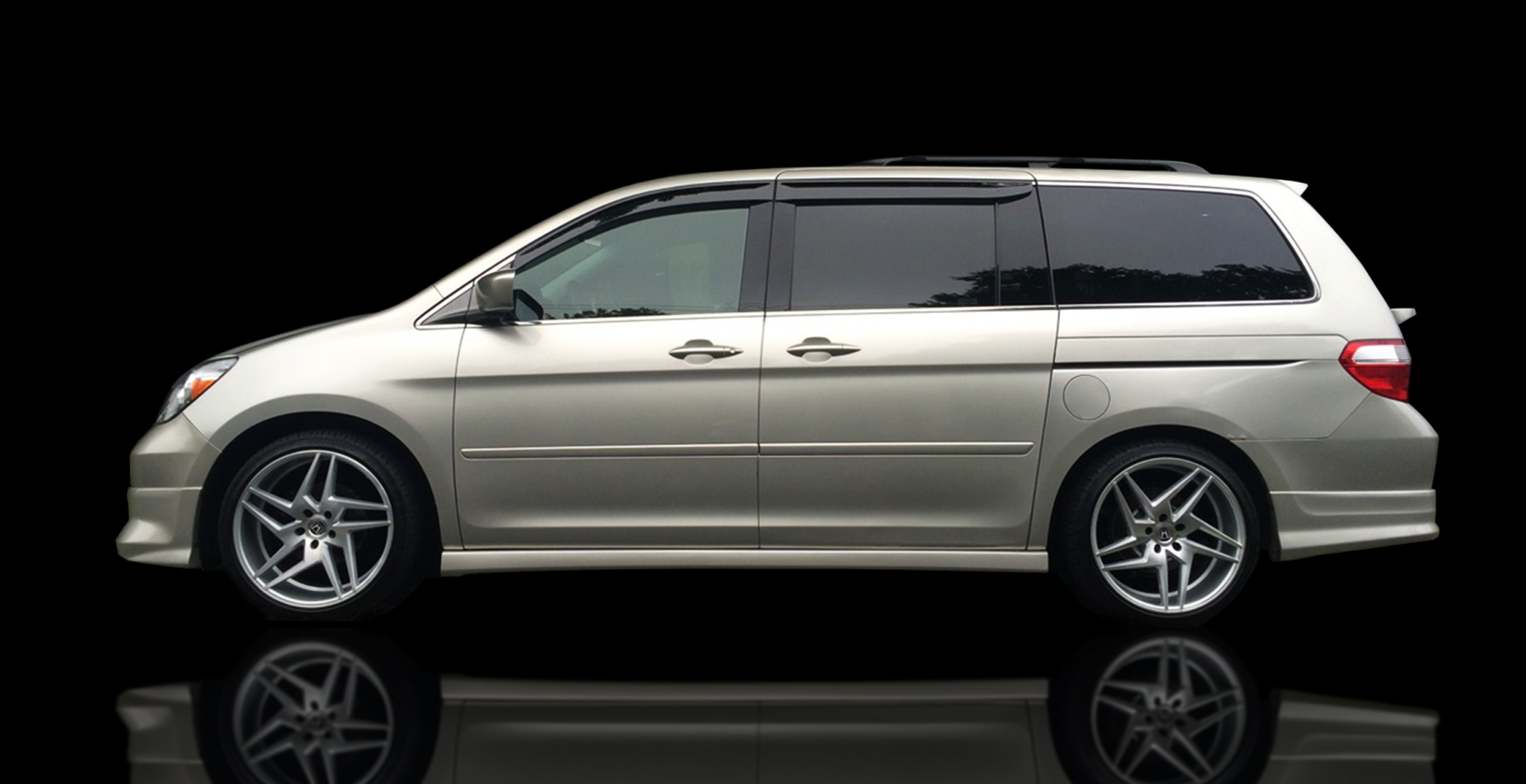 2005-2007 Honda Odyssey Body Kit 2005-2007 Honda Odyssey Body Kit